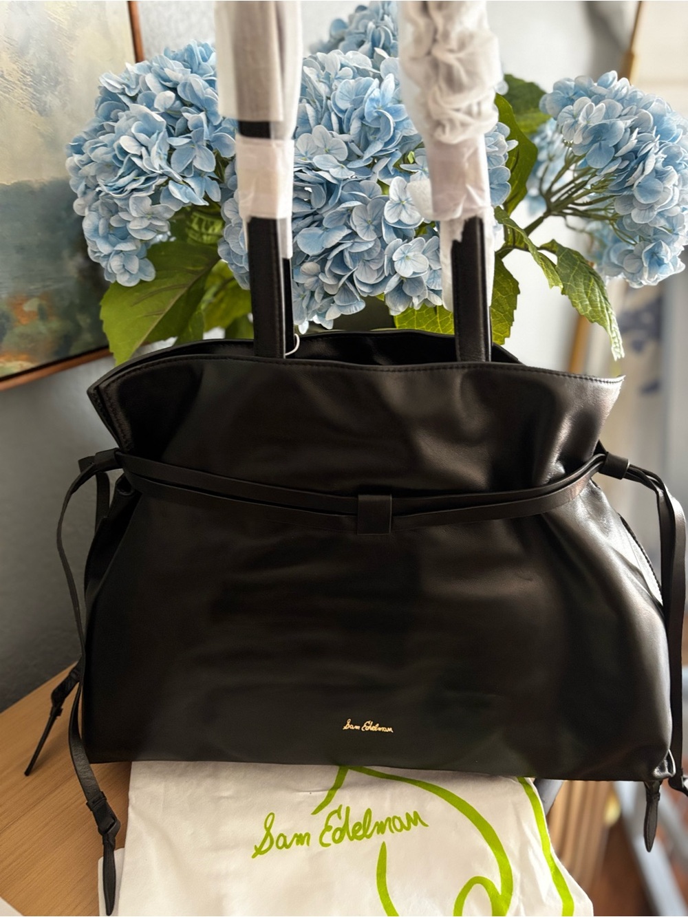 Sam Edelman Poppy Large Leather
Drawstring Tote - Picture 4 of 6